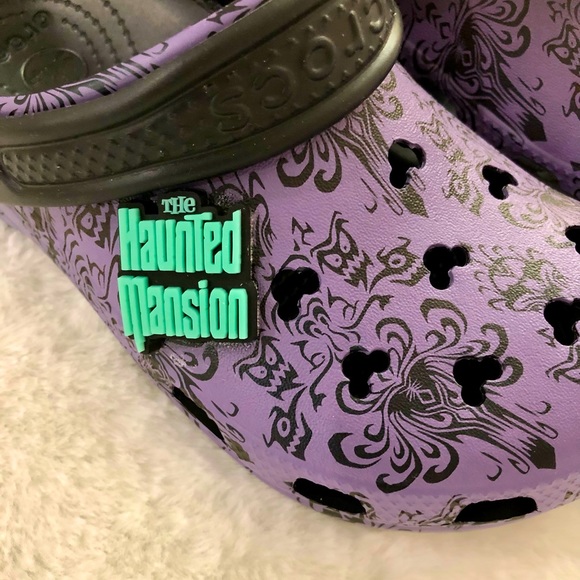 Disney Haunted Mansion Wallpaper Glow in the Dark Crocs NWT - Picture 2 of 5